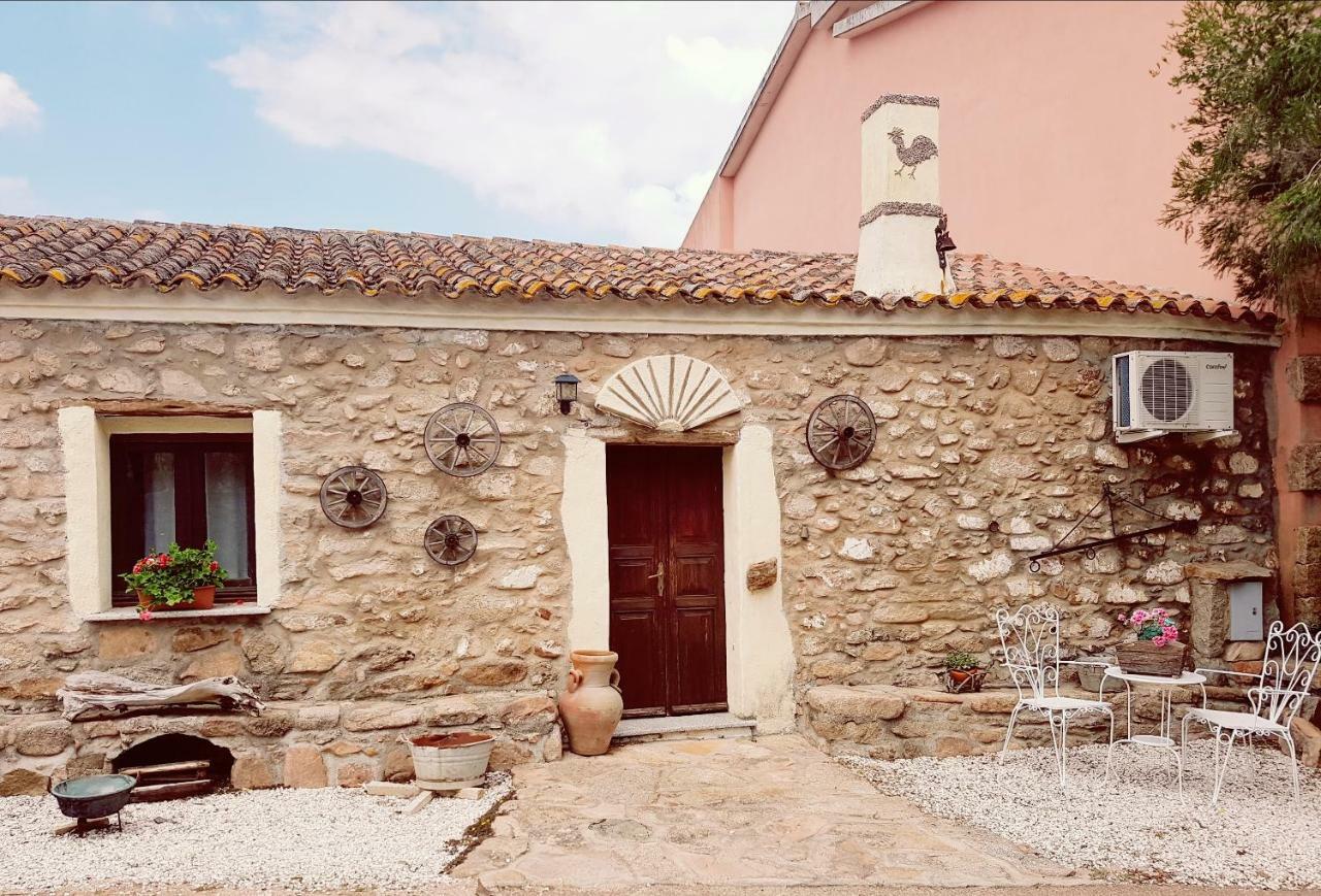 Stazzu Juanni Villa Loiri Porto San Paolo Ngoại thất bức ảnh
